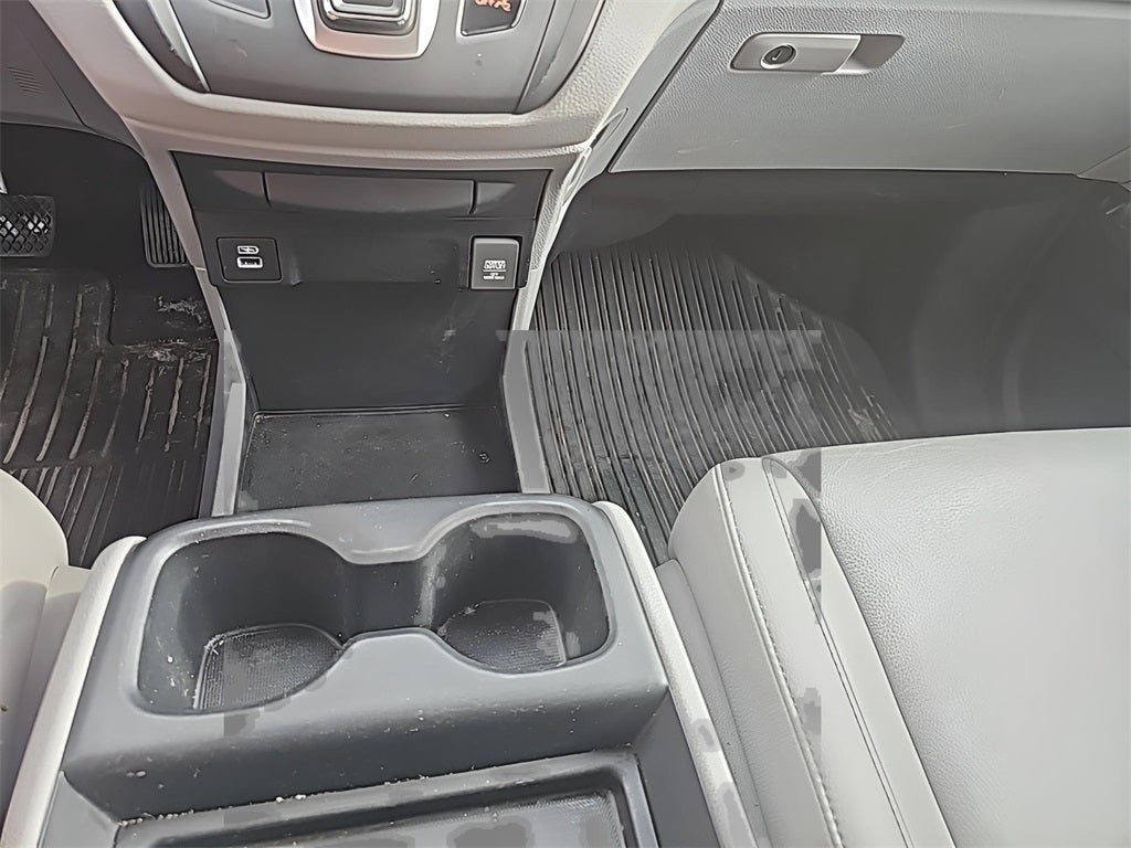 2023 Honda Odyssey EX-L Fresh Trade, Sunroof, Leather, Heated Seats, Remot