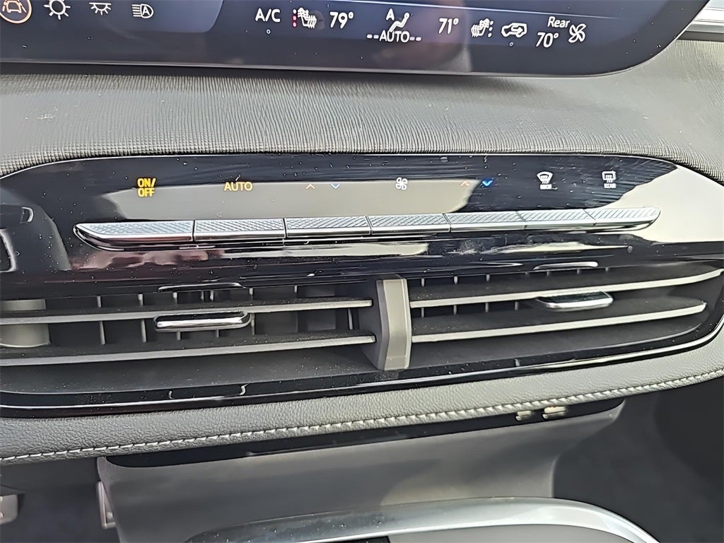 2025 Buick Enclave Sport Touring Fully Loaded, Super Cruise, Sunroof, (CarBravo!!!)