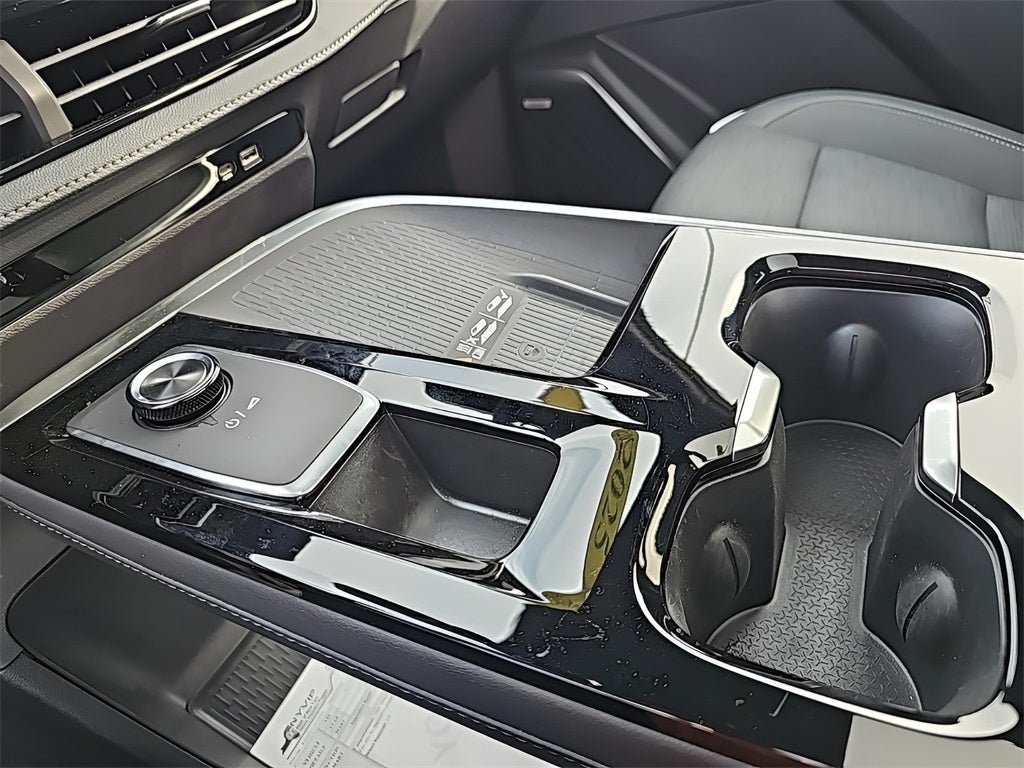 2025 Buick Enclave Sport Touring Fully Loaded, Super Cruise, Sunroof, (CarBravo!!!)