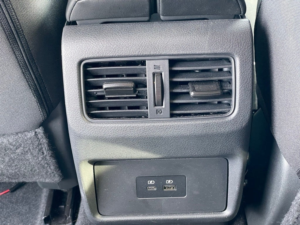 2023 Nissan Rogue SV Certified *$500 CPO Rebate*