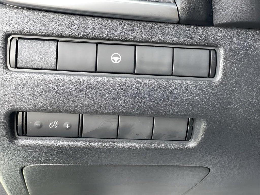 2023 Nissan Rogue SV Certified *$500 CPO Rebate*