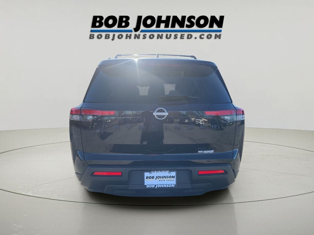 2024 Nissan Pathfinder SV BLACK APPERANCE PACKAGE