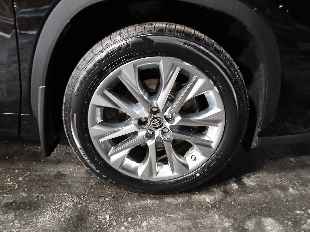 2022 Toyota Highlander Limited