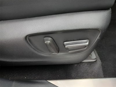 2023 Toyota Highlander Hybrid Platinum