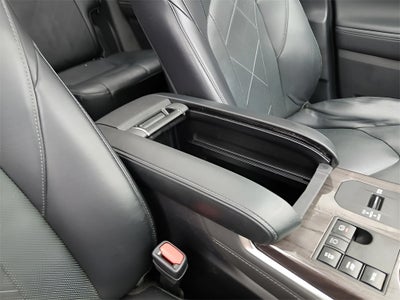 2023 Toyota Highlander Hybrid Platinum