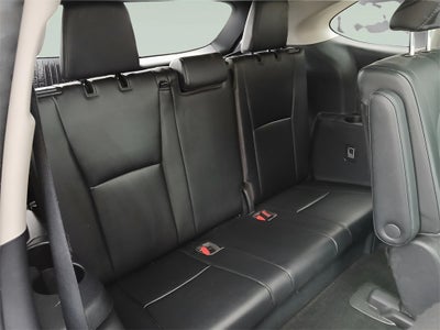 2023 Toyota Highlander Hybrid Platinum