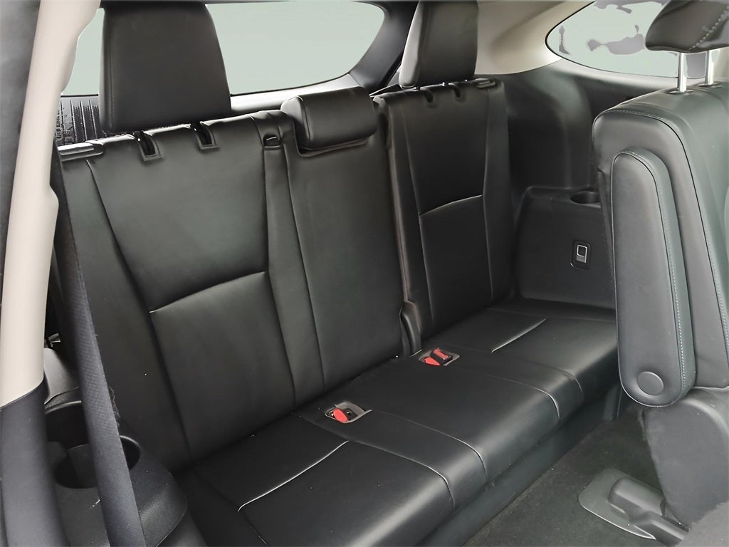 2023 Toyota Highlander Hybrid Platinum