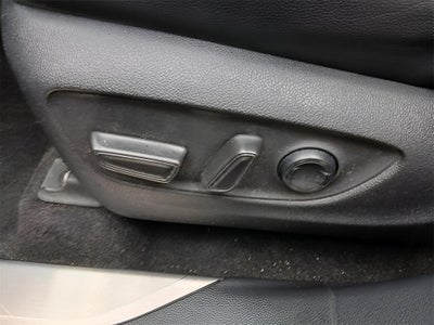 2023 Toyota Highlander Hybrid Platinum