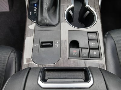 2023 Toyota Highlander Hybrid Platinum
