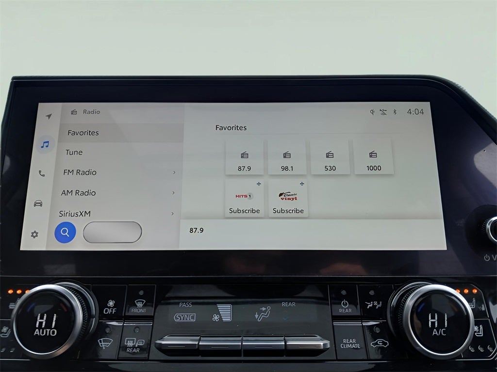 2023 Toyota Highlander Hybrid Platinum