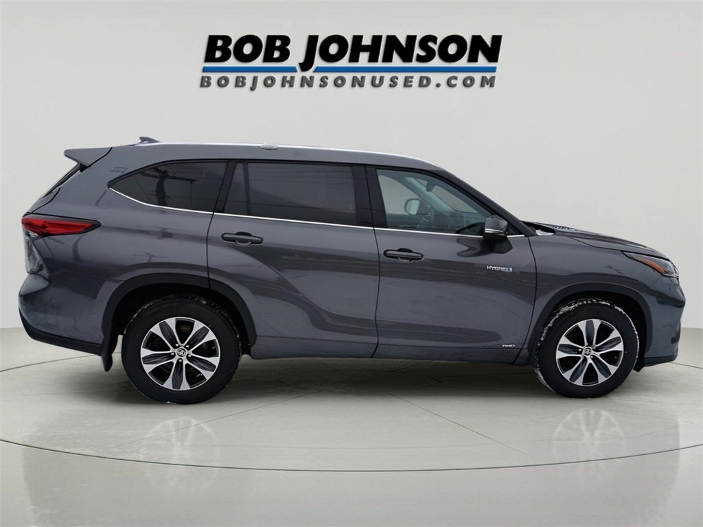 2021 Toyota Highlander Hybrid XLE