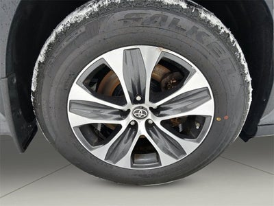 2021 Toyota Highlander Hybrid XLE