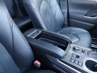 2023 Toyota Highlander Platinum
