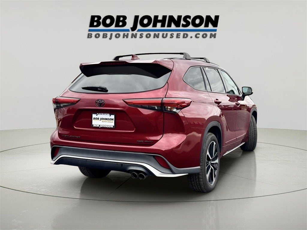 2022 Toyota Highlander XSE