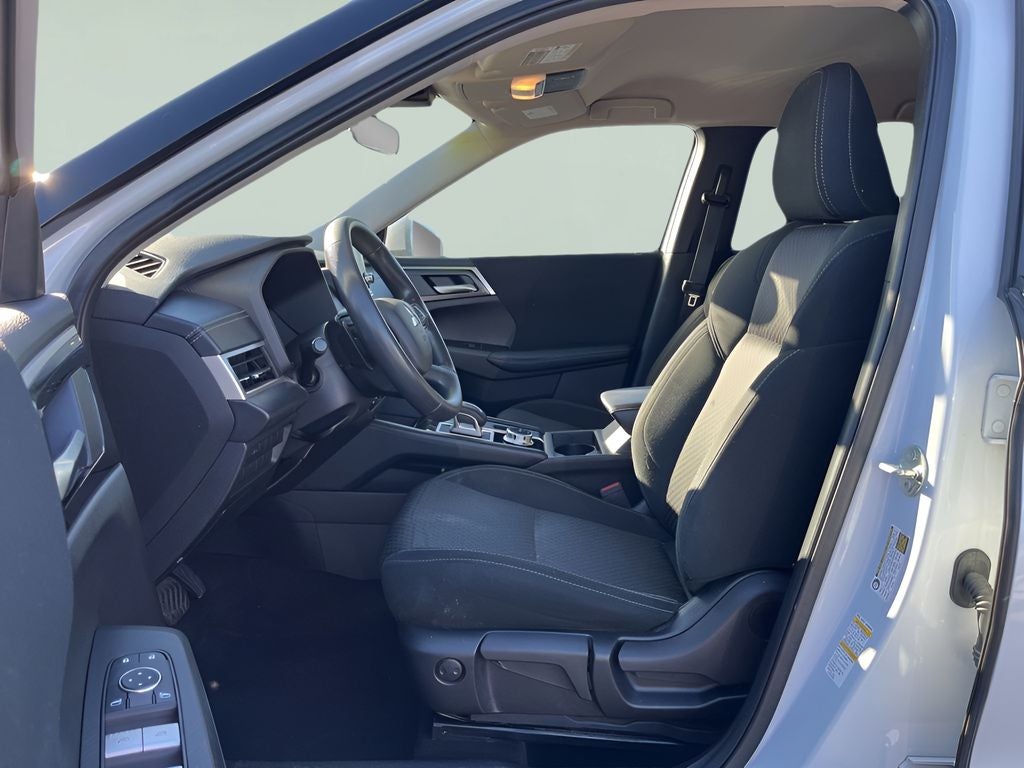 2022 Mitsubishi Outlander ES