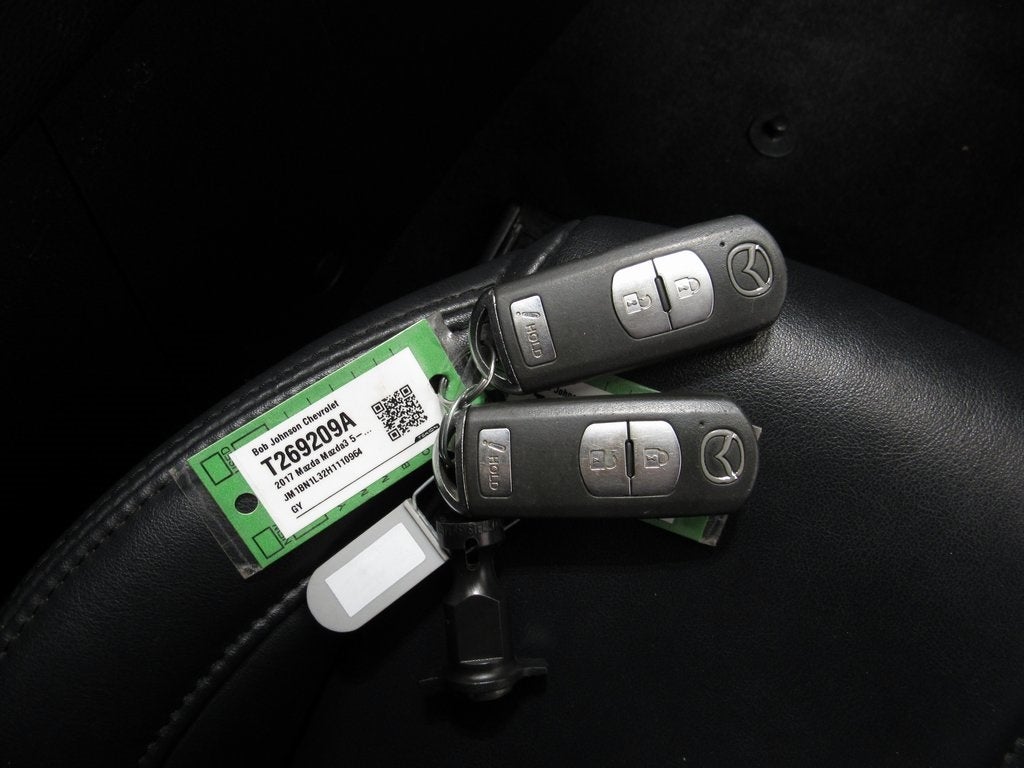 2017 Mazda Mazda3 Touring 2.5 CARBRAVO CERTIFIED