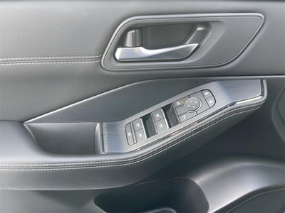 2024 Nissan Rogue SL Certified *$500 CPO Rebate*