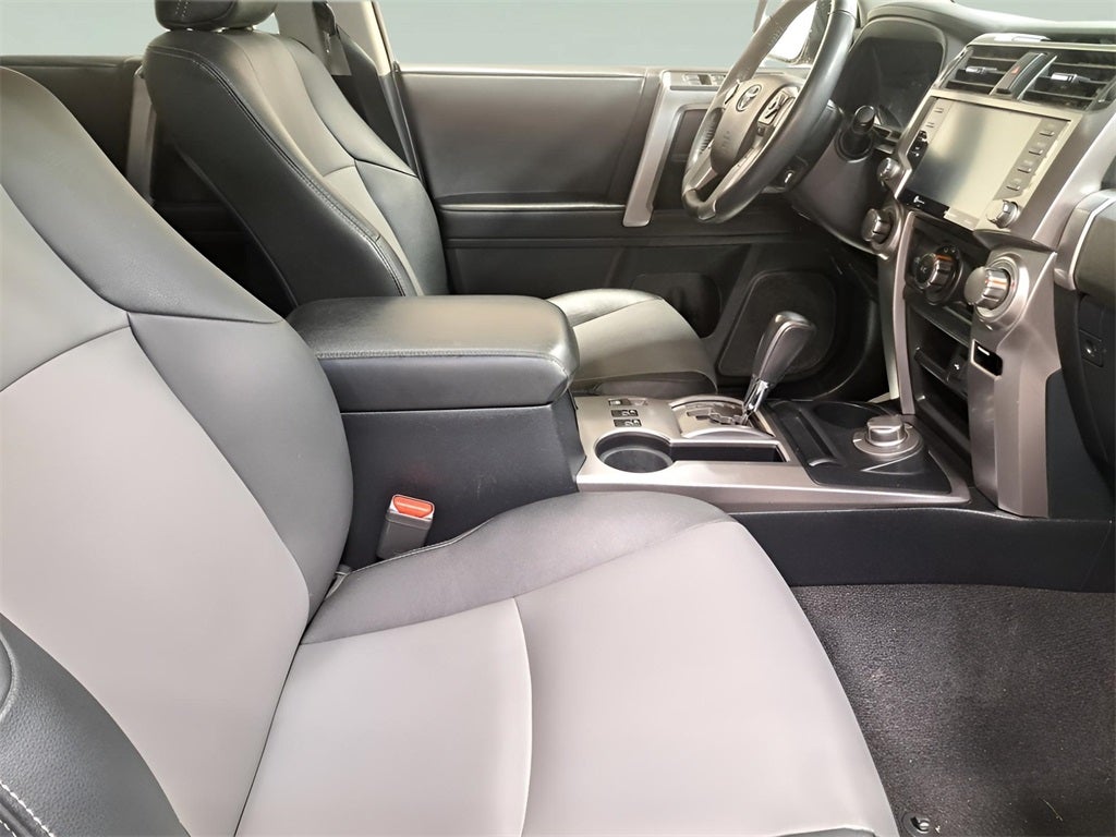 2020 Toyota 4Runner SR5 Premium Heated Seats Sunroof