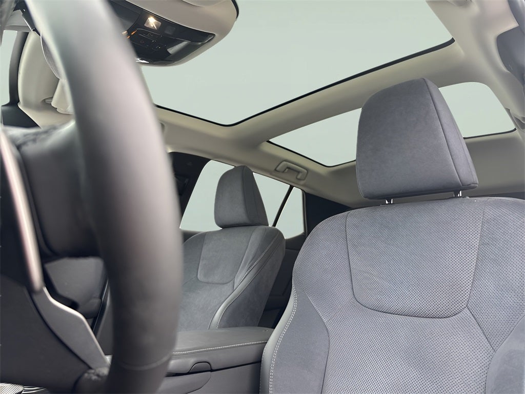 2023 Lexus RZ 450e Luxury