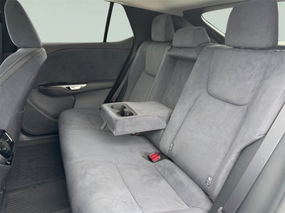 2023 Lexus RZ 450e Luxury