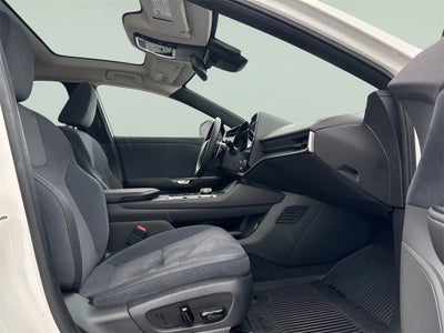 2023 Lexus RZ 450e Luxury