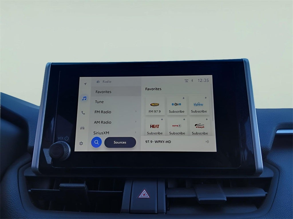 2024 Toyota RAV4 Prime SE