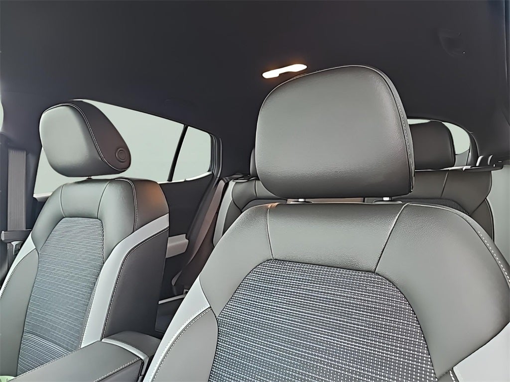 2024 Buick Envista Preferred Remote Start, Heated Heats/Heated Steering Wheel,(