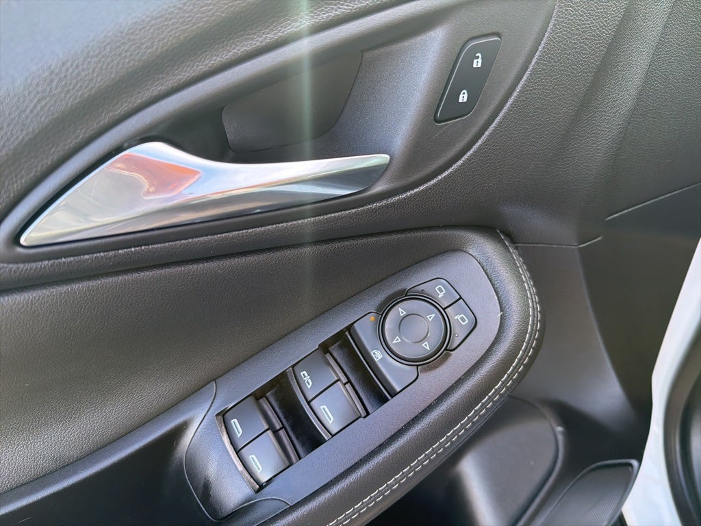 2023 Buick Encore GX Select CARBRAVO!