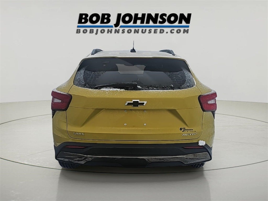 2024 Chevrolet Trax ACTIV Fully Loaded w/Sunroof!! Fresh Trade! CarBravo Cer