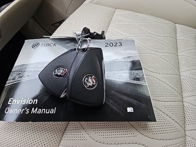 2023 Buick Envision Avenir Fully Loaded, Sunroof (CarBravo Certified!!)