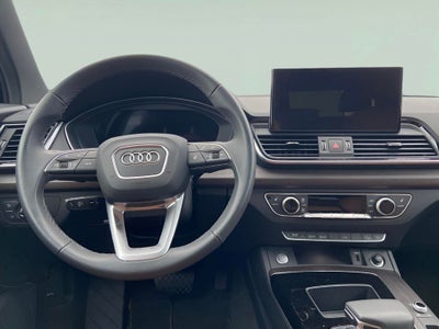 2025 Audi Q5 40 Premium Convenience Plus Package Panoramic Sunr quattro