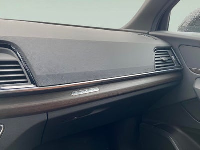 2025 Audi Q5 40 Premium Convenience Plus Package Panoramic Sunr quattro