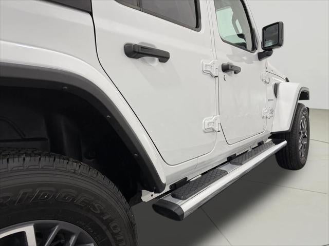 2024 Jeep Wrangler 4-Door Sahara