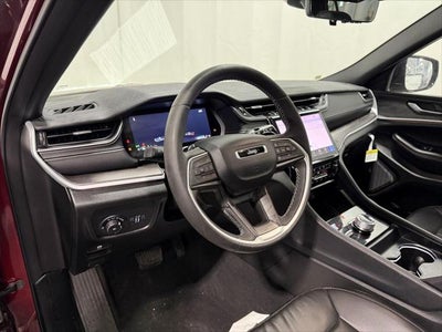 2025 Jeep Grand Cherokee L Limited 4x4