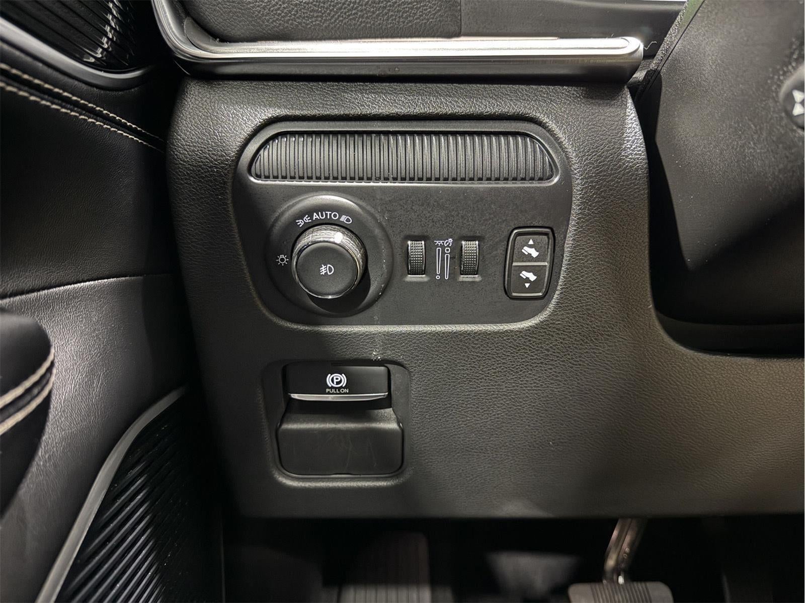 2024 Jeep Wagoneer Series II Carbide