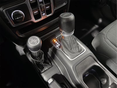 2021 Jeep Gladiator Overland 4x4