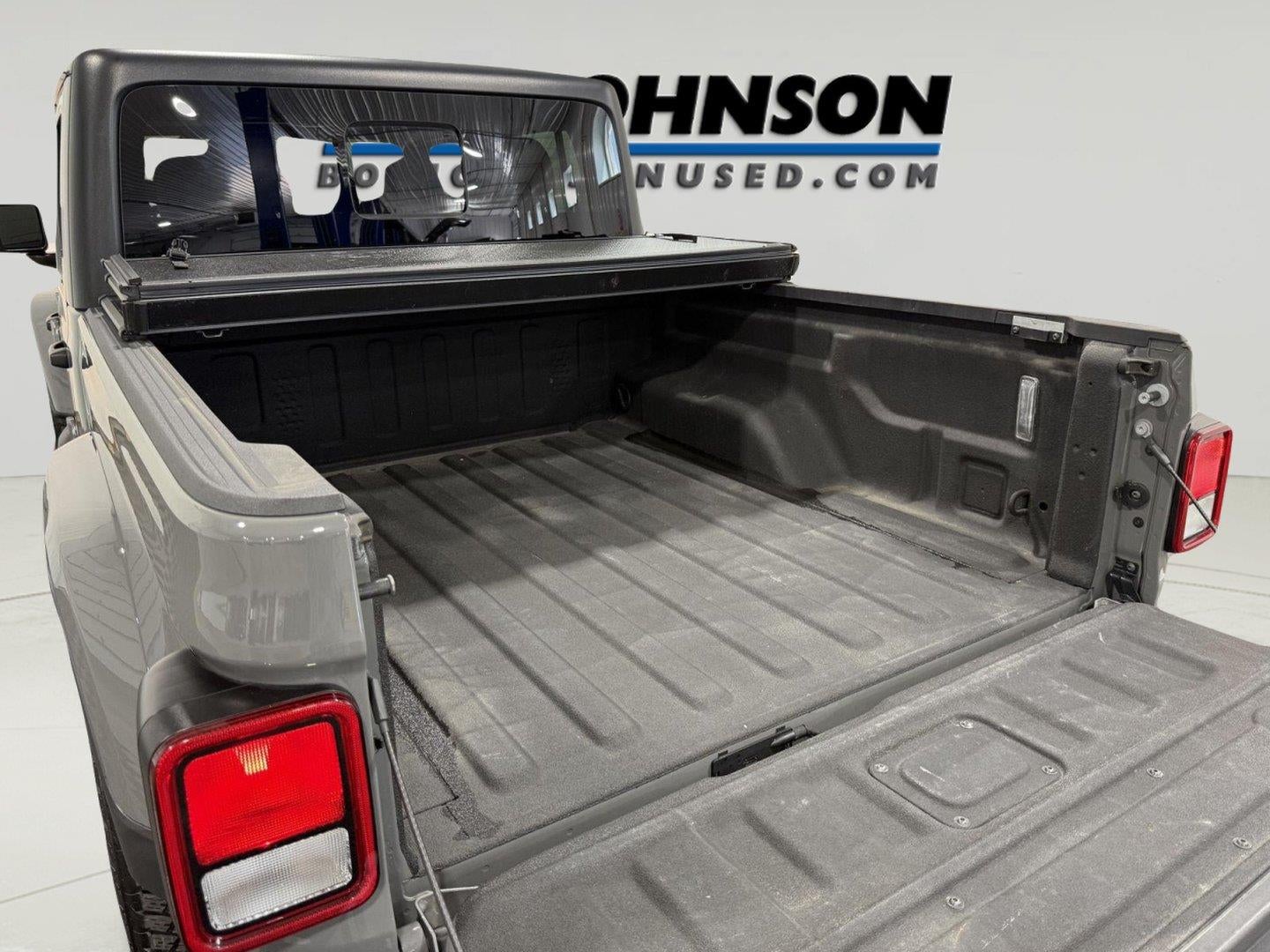 2023 Jeep Gladiator Overland 4x4