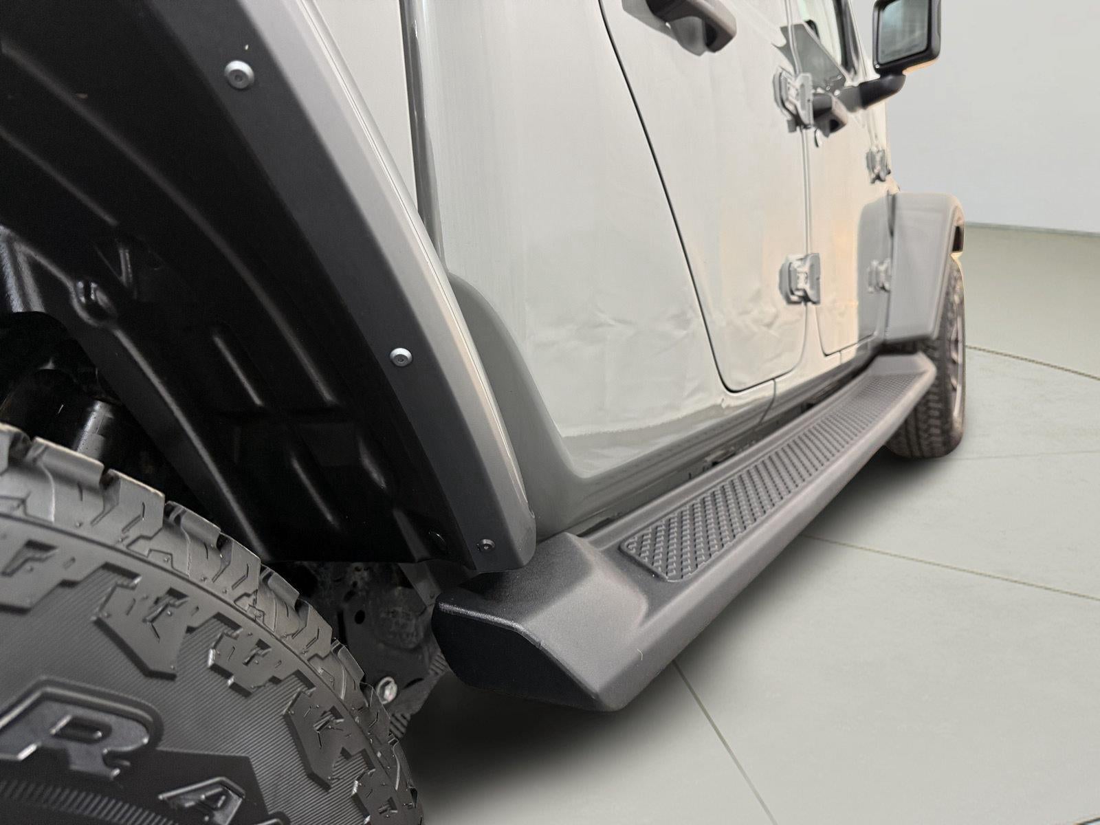 2023 Jeep Gladiator Overland 4x4
