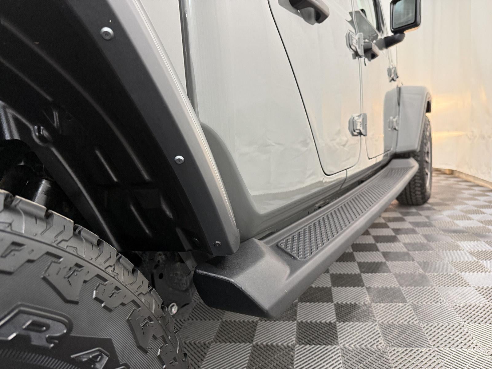 2023 Jeep Gladiator Overland 4x4