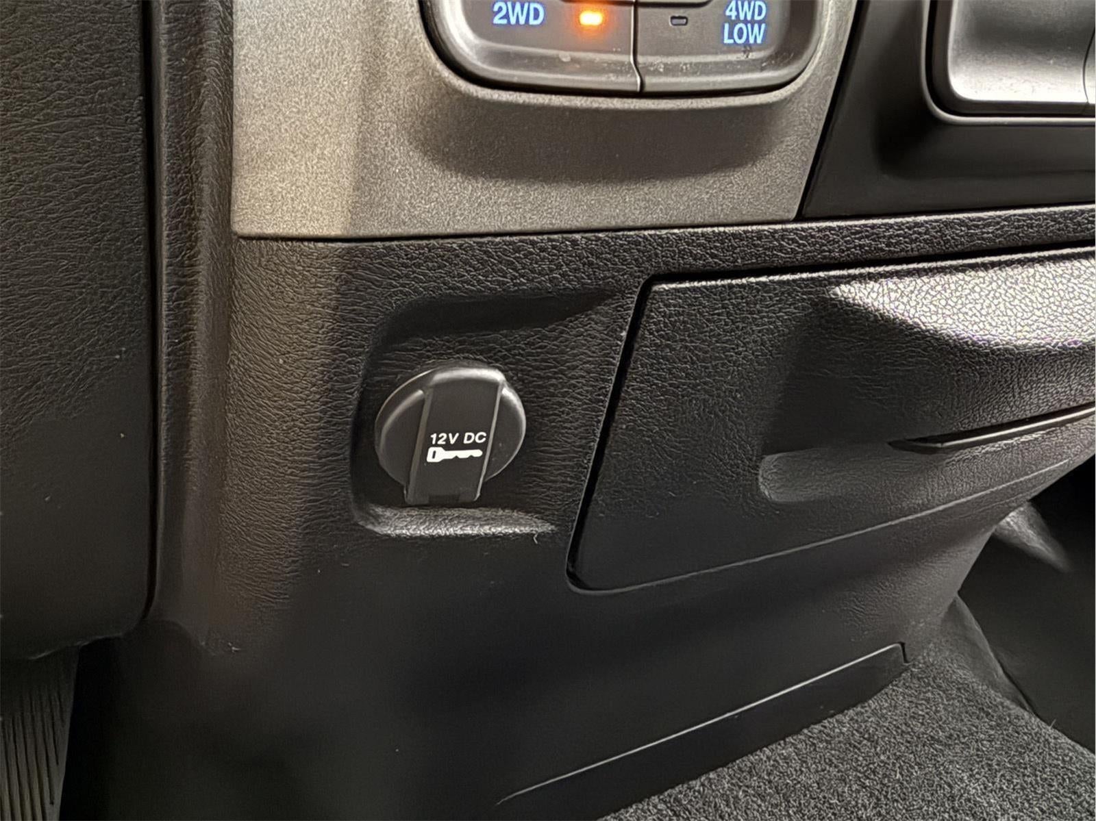 2019 RAM 1500 Classic Express Quad Cab 4x4 6'4' Box