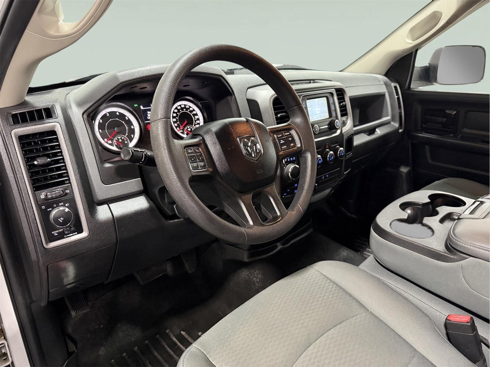 2018 RAM 1500 Express Quad Cab 4x4 6'4' Box