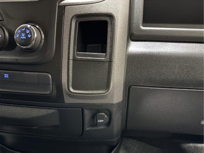 2018 RAM 1500 Express Quad Cab 4x4 6'4' Box