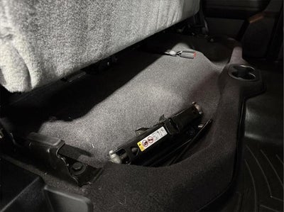 2018 RAM 1500 Express Quad Cab 4x4 6'4' Box