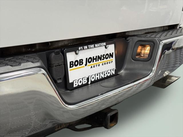 2018 RAM 1500 SLT Crew Cab 4x4 5'7' Box