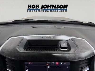 2022 RAM 1500 Big Horn Quad Cab 4x4 6'4' Box