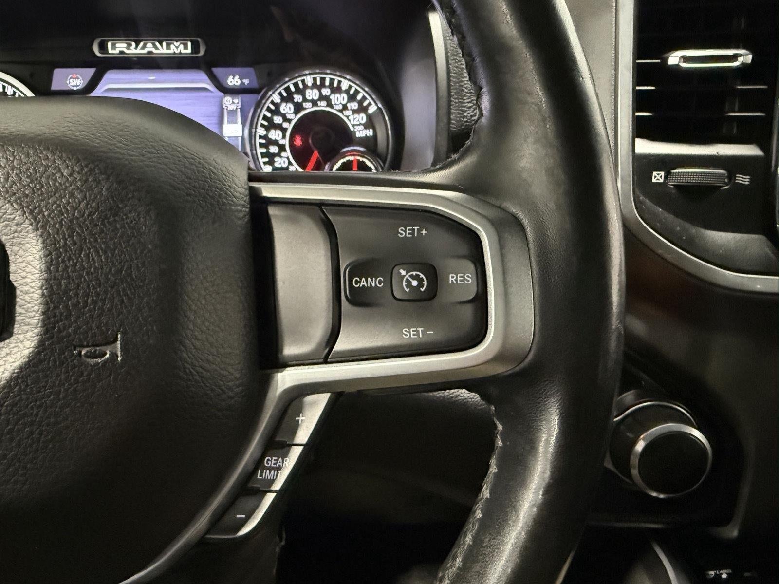 2019 RAM 1500 Big Horn/Lone Star Crew Cab 4x4 5'7' Box