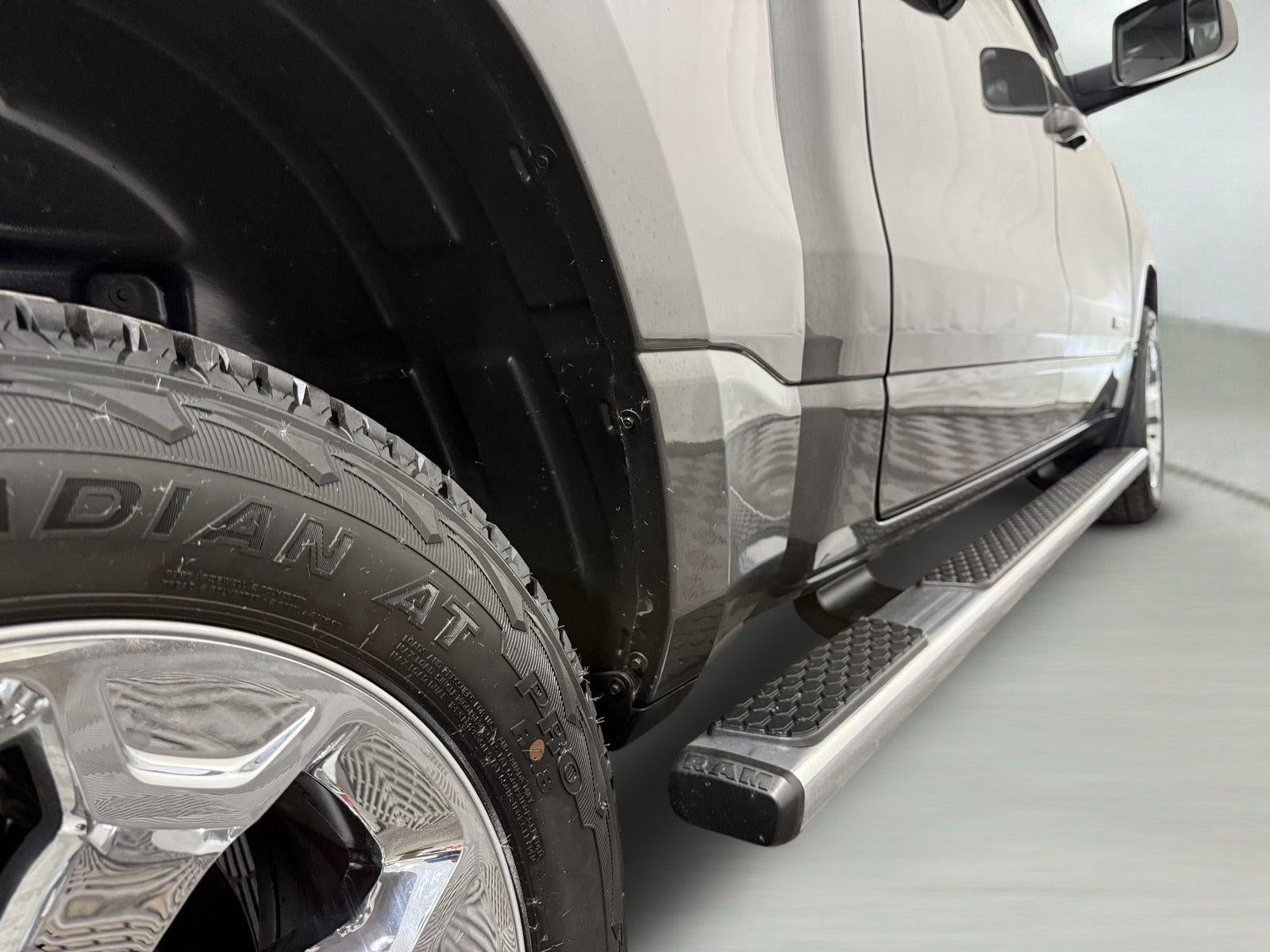 2019 RAM 1500 Big Horn/Lone Star Crew Cab 4x4 5'7' Box