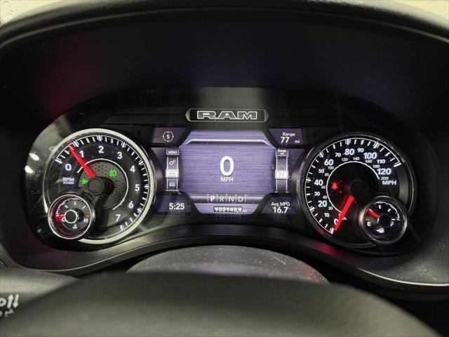 2020 RAM 1500 Big Horn Crew Cab 4x4 5'7' Box