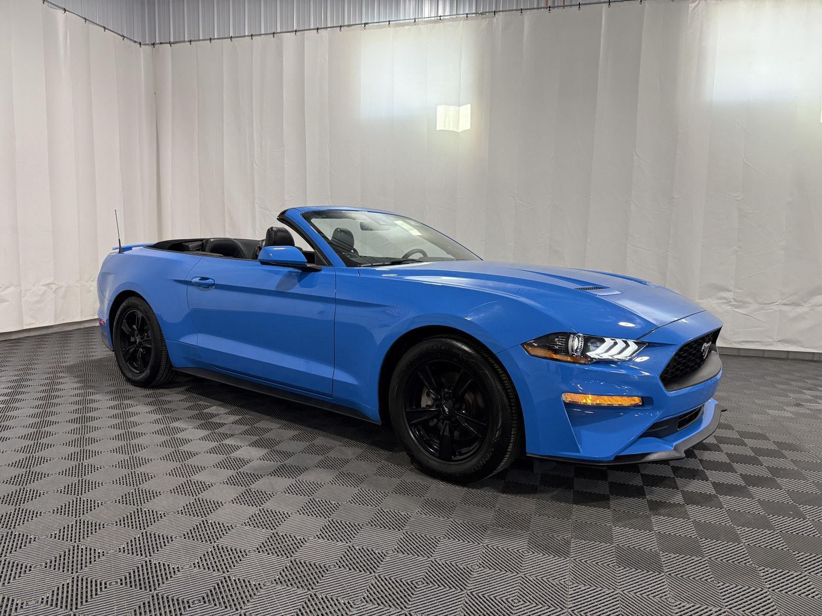 2022 Ford Mustang EcoBoost Convertible