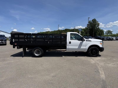 2015 Ford F-350 Chassis 2WD Reg Cab 165 WB 84 CA XL